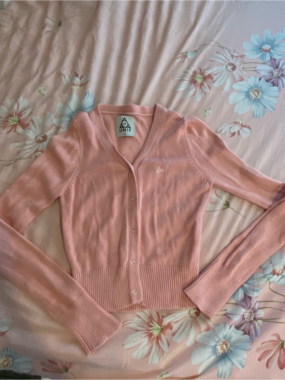 UNIF Soft Pink V-Neck Button Front Cardigan